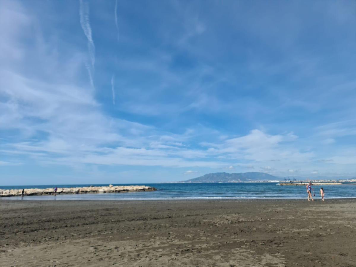 Apartamento Cerca De La Playa Apartment Malaga Ngoại thất bức ảnh